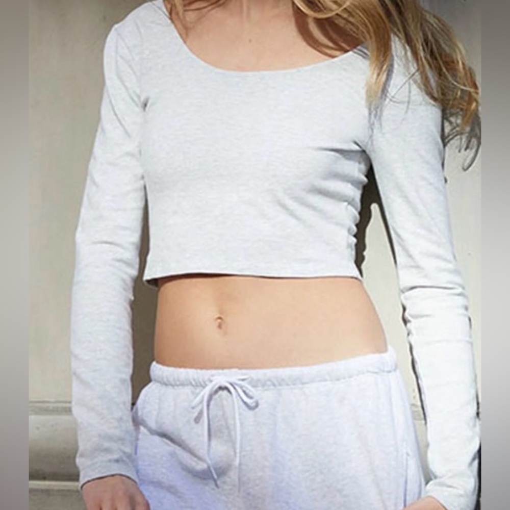 Pacsun (John Galt) Light Gray Scoop Neck Long Sleeve Crop Top